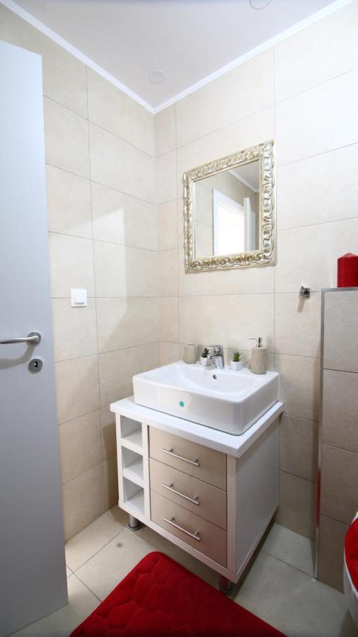 Casa Bella Appartement Stefanestii de Jos Buitenkant foto